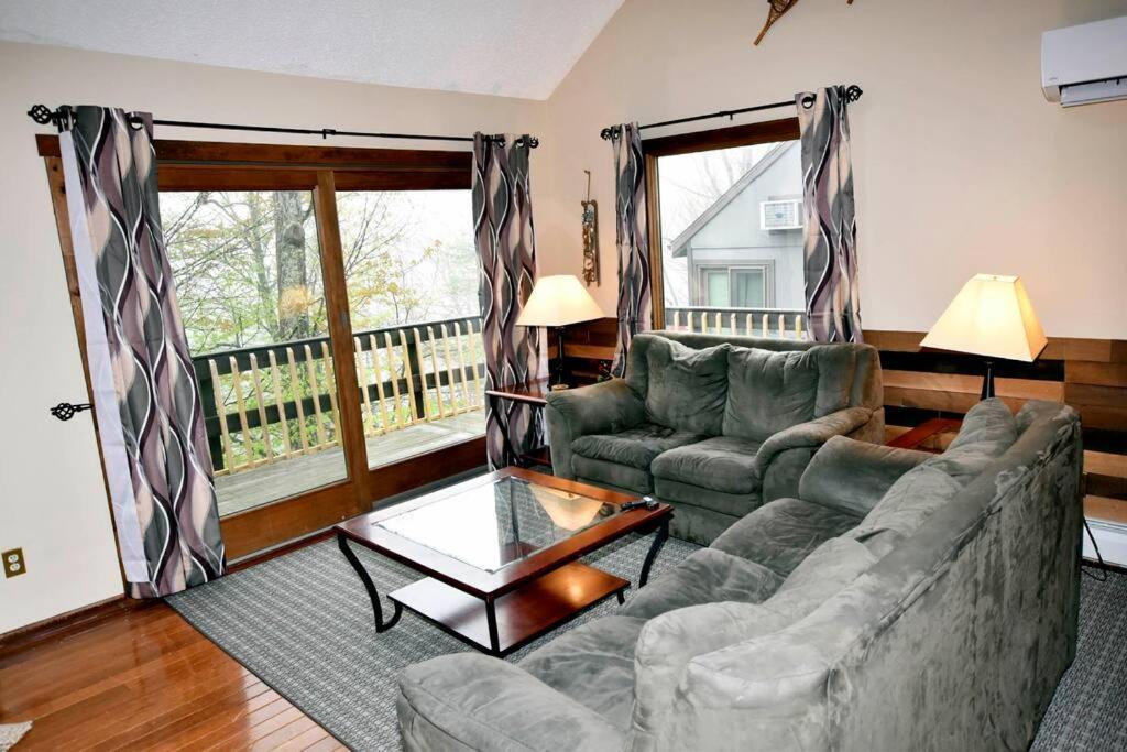 3-Bedroom Vacation Home Steps To Camelback Ski Area Ski-In Ski-Out Crescent Lake Exteriör bild