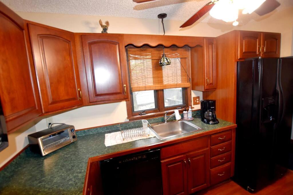 3-Bedroom Vacation Home Steps To Camelback Ski Area Ski-In Ski-Out Crescent Lake Exteriör bild