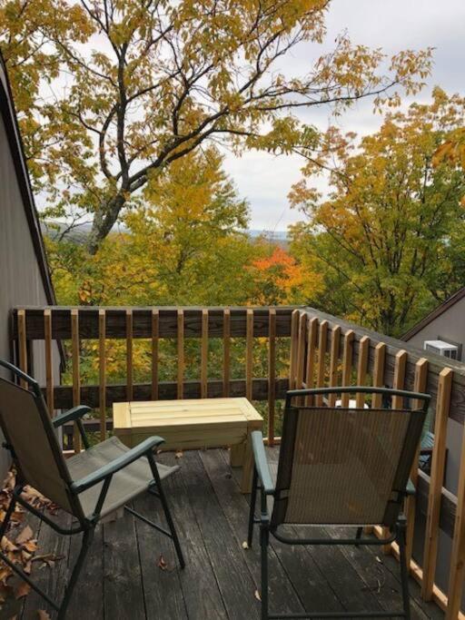 3-Bedroom Vacation Home Steps To Camelback Ski Area Ski-In Ski-Out Crescent Lake Exteriör bild